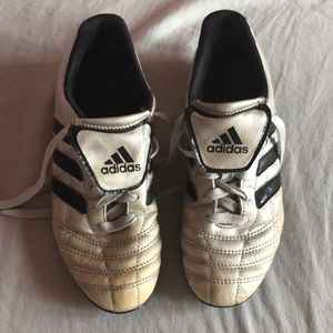 adidas Kids Sneakers in White and Black